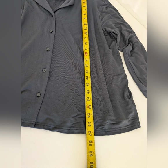 Target new women's Sleepwear Top Pajama Long Sleeve Soft Viscose Button Up Sz 20 - Picture 5 of 7